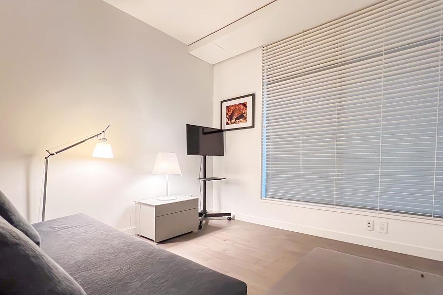 1801 2411 Heather Street Vancouver, BC - 21