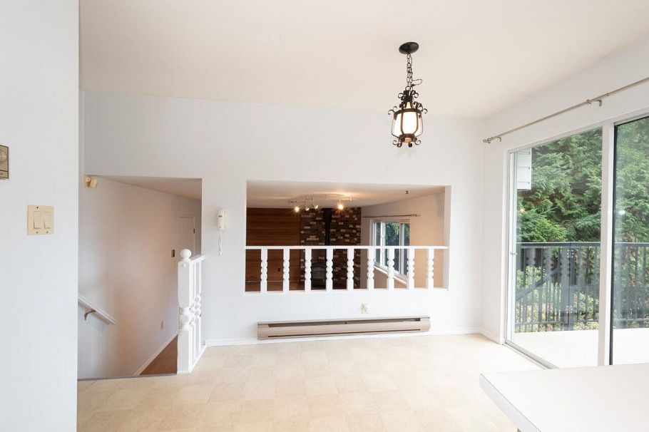 1285 Lucking Place North Vancouver, BC - 14