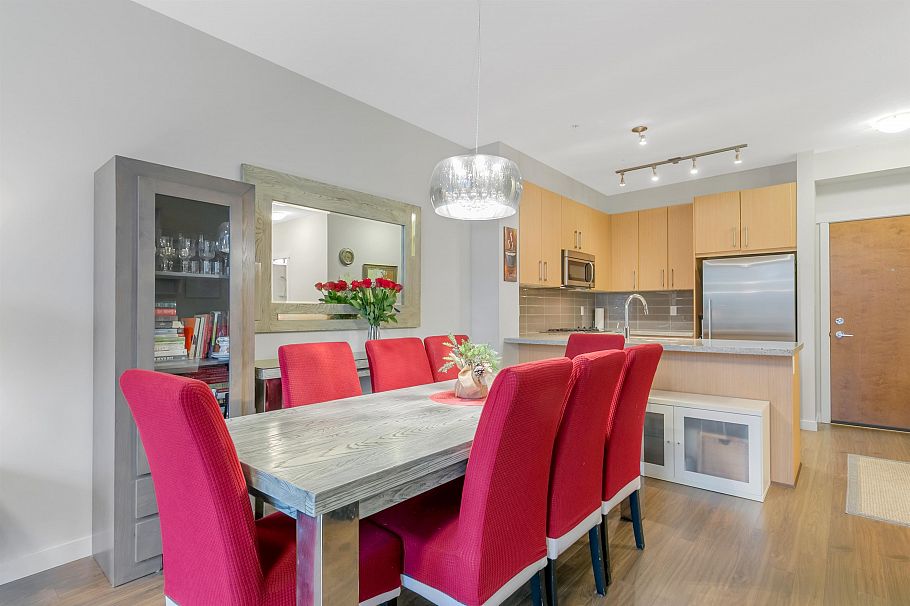 307 159 W 22nd Street North Vancouver, BC - 10