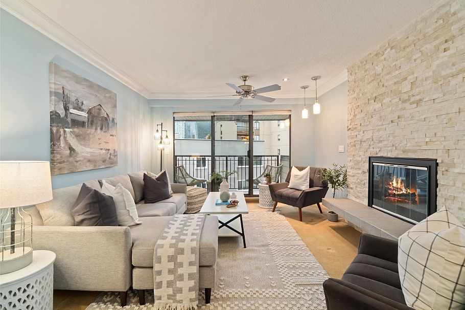 405 1157 Nelson Street Vancouver, BC - 1