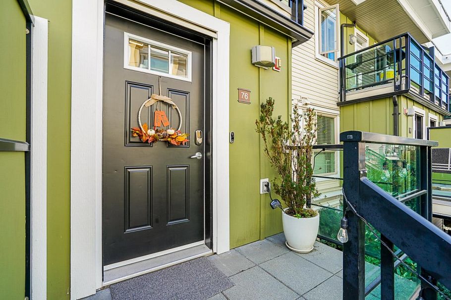 76 728 W 14th Street North Vancouver, BC - 33