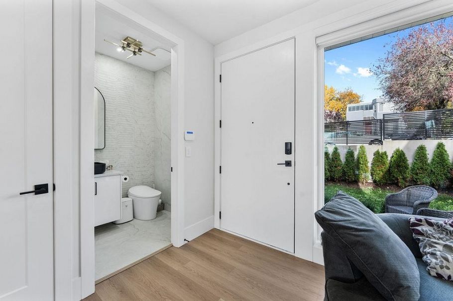 1766 E 64th Avenue Vancouver, BC - 4