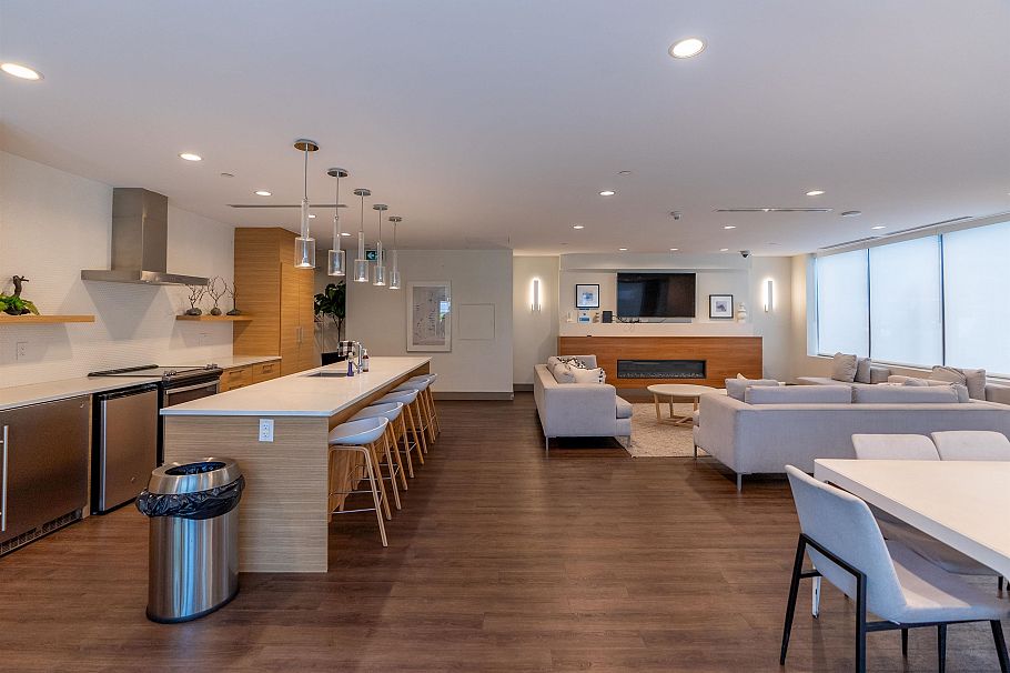 1008 8533 River District Crossing Vancouver, BC - 32