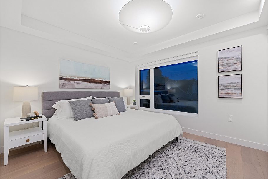 1 1632 E 21st Avenue Vancouver, BC - 12