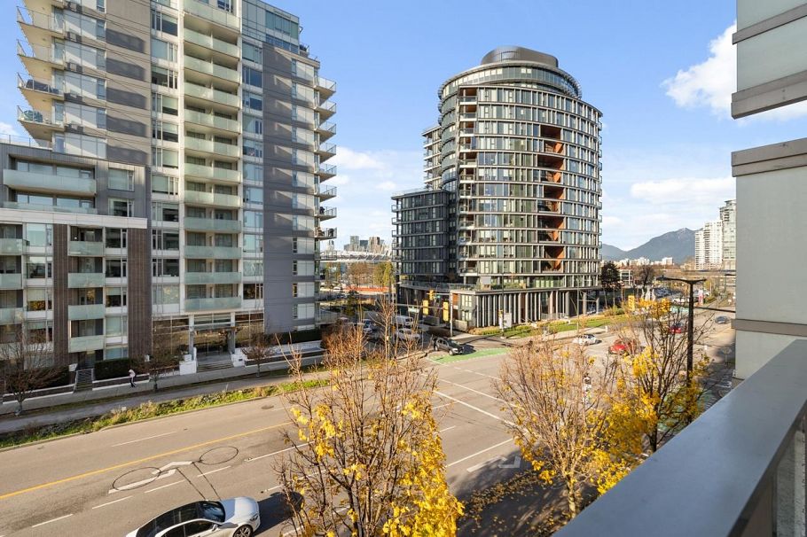502 110 Switchmen Street Vancouver, BC - 20
