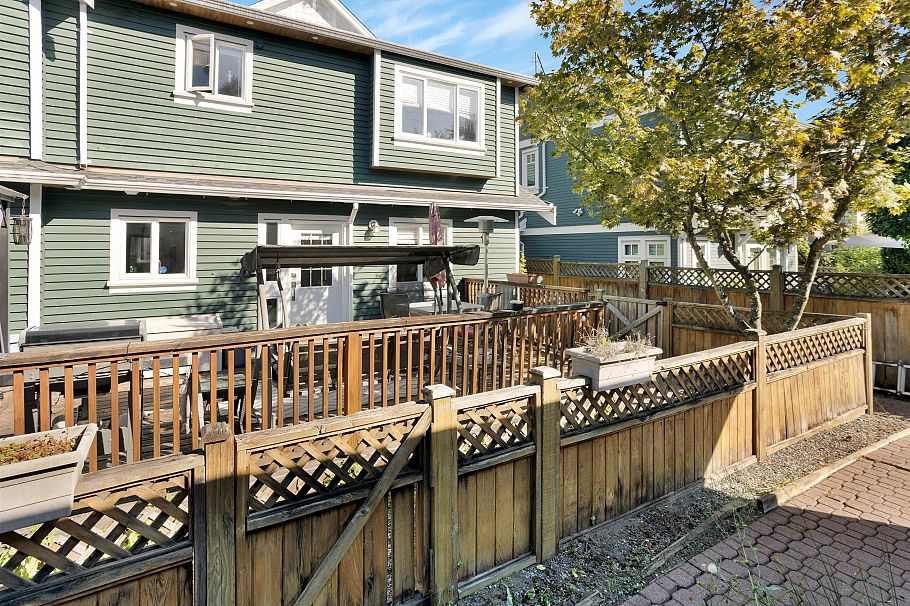 1630 E 11th Avenue Vancouver, BC - 7