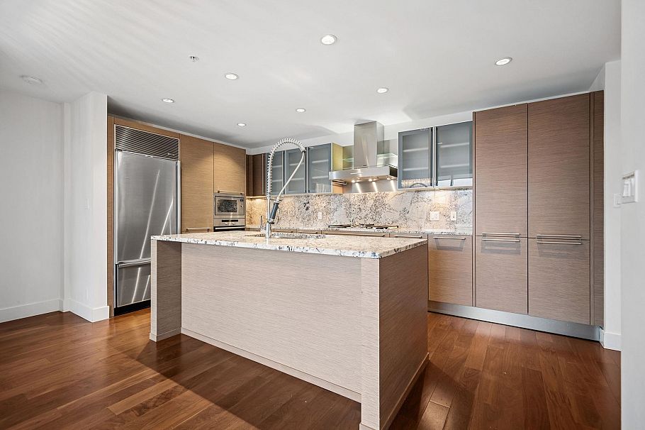 3603 1111 Alberni Street Vancouver, BC - 9