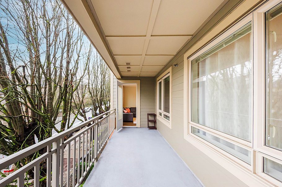 307 159 W 22nd Street North Vancouver, BC - 16