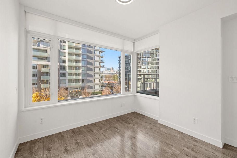 502 110 Switchmen Street Vancouver, BC - 24