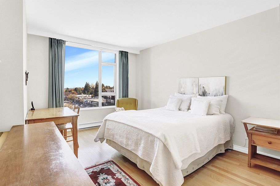 403 2580 Tolmie Street Vancouver, BC - 16