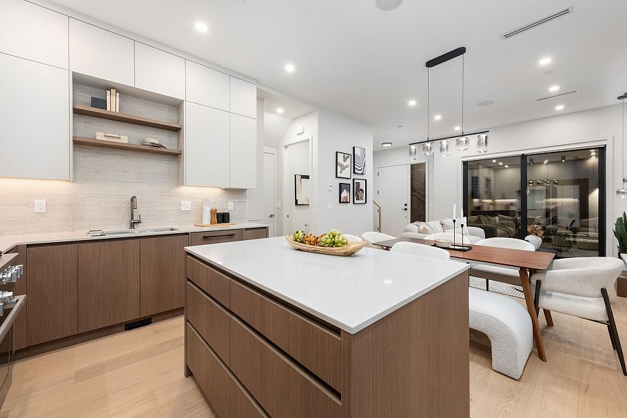 2 2635 W 12th Avenue Vancouver, BC - 13