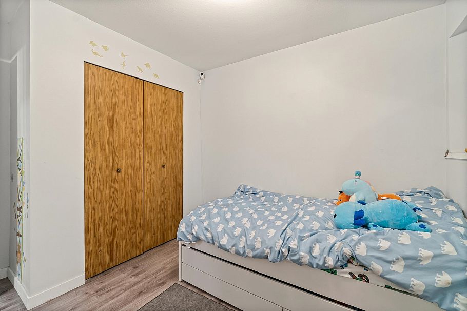 3529 Napier Street Vancouver, BC - 30