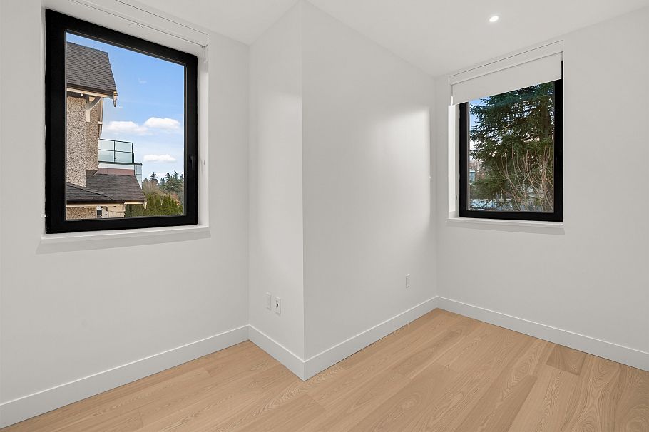 585 W 29th Avenue Vancouver, BC - 25