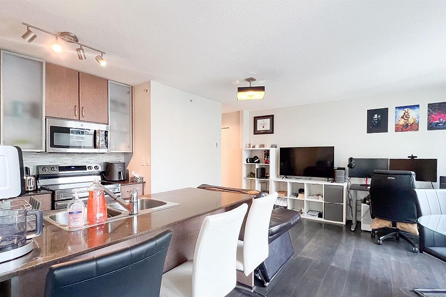 1002 977 Mainland Street Vancouver, BC - 8
