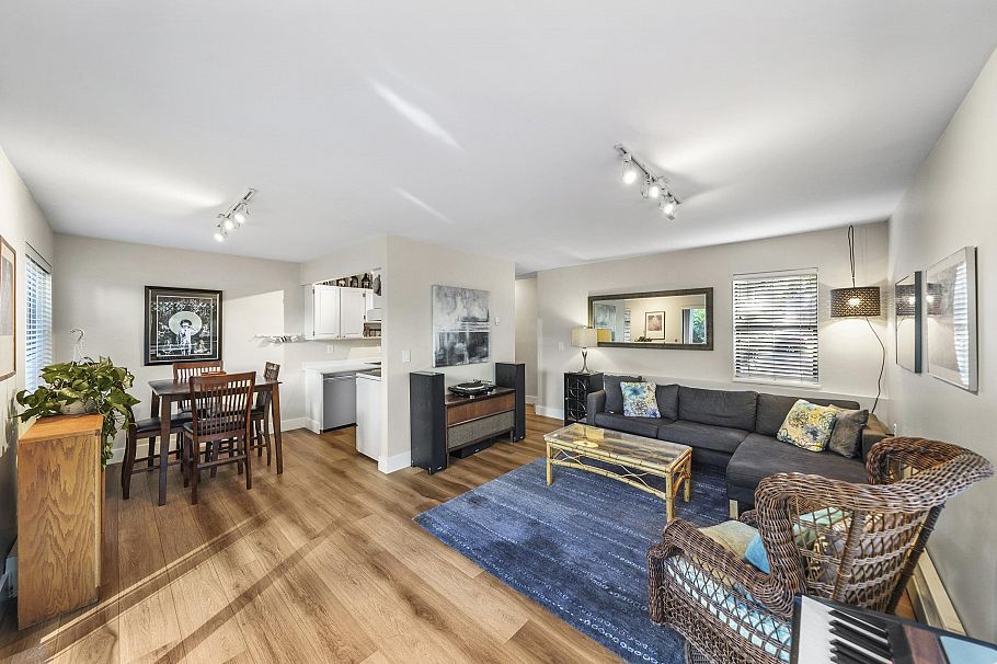 101 2935 Spruce Street Vancouver, BC - 5