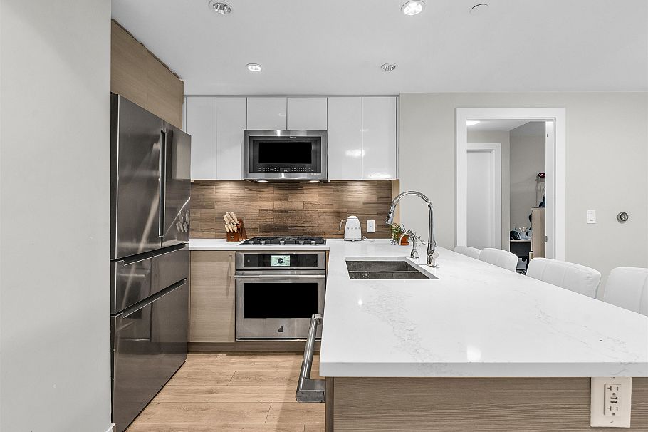 607 3451 Sawmill Crescent Vancouver, BC - 13