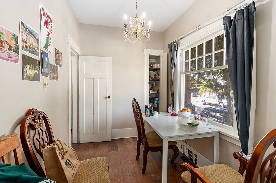 3192 W 8th Avenue Vancouver, BC - 7