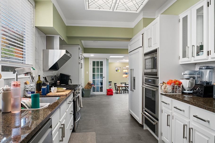 5550 Cypress Street Vancouver, BC - 10