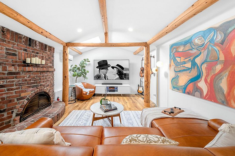 2540 Boswell Avenue North Vancouver, BC - 4