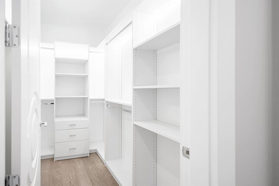 204 1009 Laurier Avenue Vancouver, BC - 24