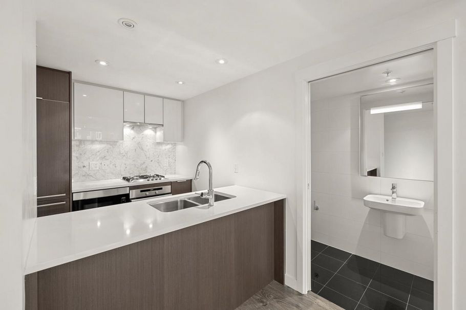 502 110 Switchmen Street Vancouver, BC - 15