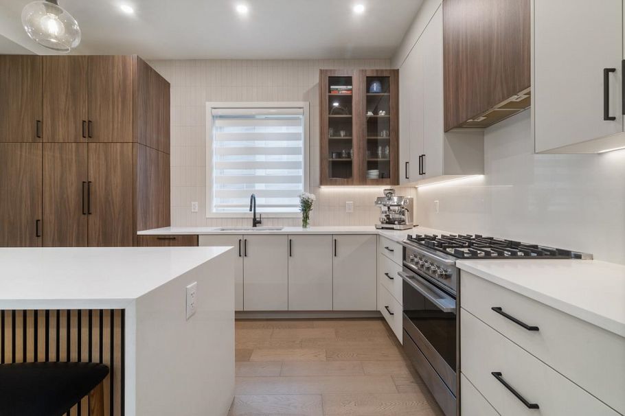 1 938 E 10th Avenue Vancouver, BC - 11