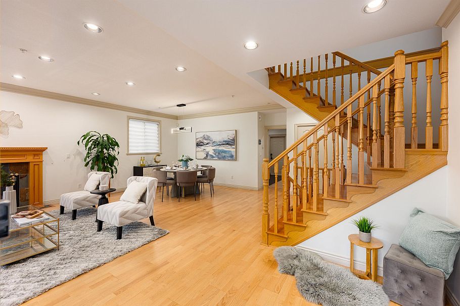 7949 Montcalm Street Vancouver, BC - 5