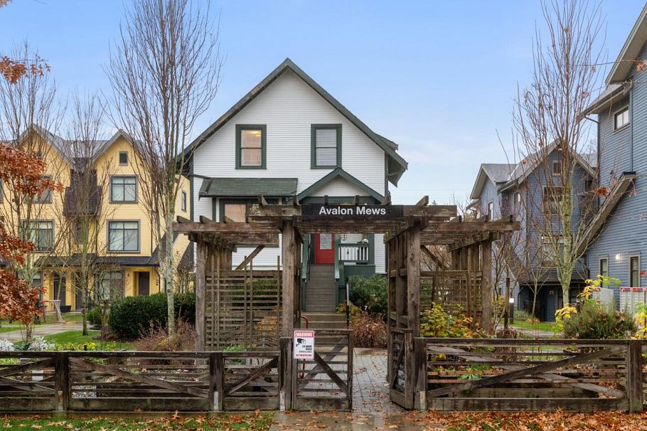 5837 Wales Street Vancouver, BC - 27