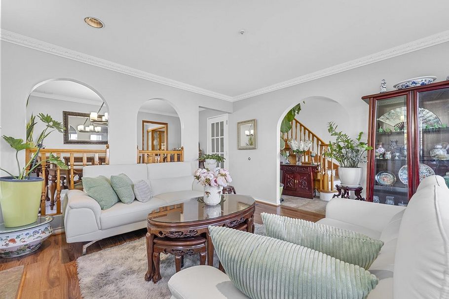 3138 Wellington Avenue Vancouver, BC - 4