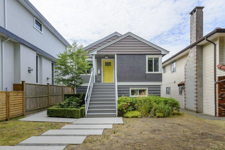 5051 Sherbrooke Street Vancouver, BC - 1
