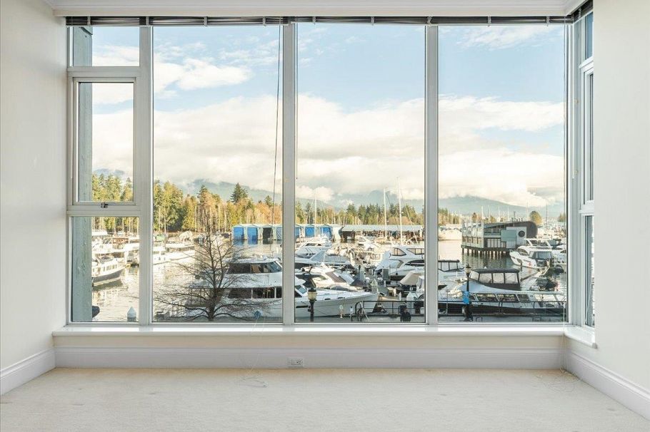 205 1717 Bayshore Drive Vancouver, BC - 20