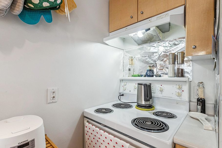 306 988 W 21st Avenue Vancouver, BC - 11