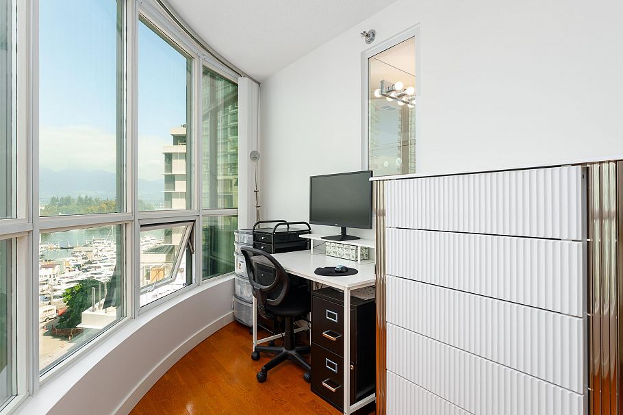 701 588 Broughton Street Vancouver, BC - 16