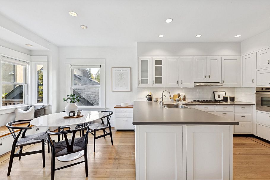 3617 West 2nd Avenue Vancouver, BC - 18