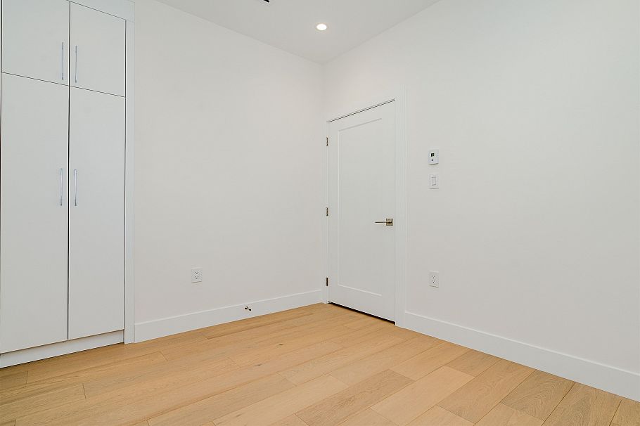 1 8190 Cartier Street Vancouver, BC - 22