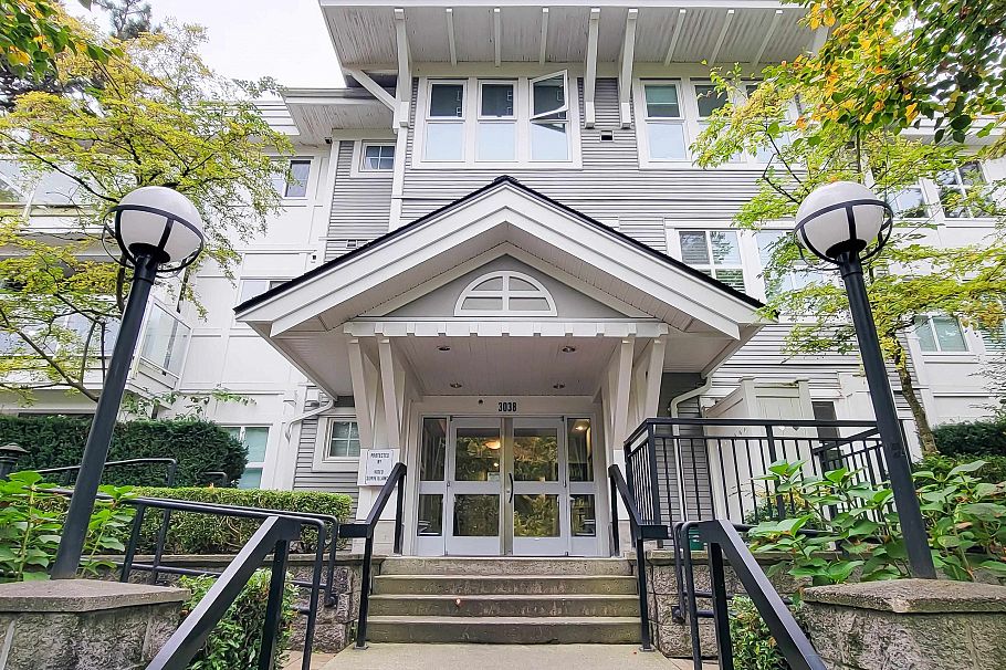 214 3038 Kent Avenue South E Vancouver, BC - 1