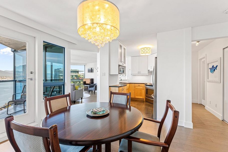 2302 1415 West Georgia Street Vancouver, BC - 8