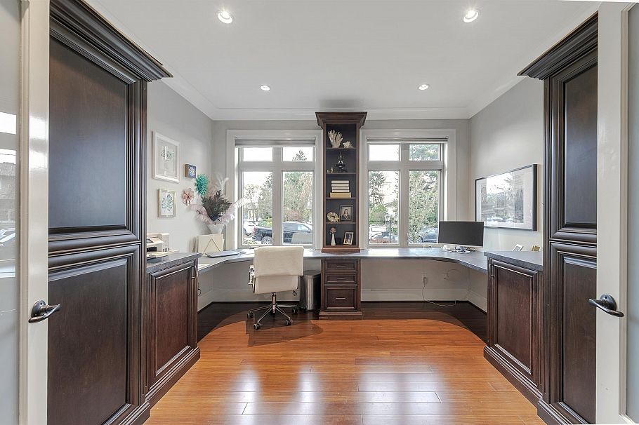 518 E 16th Street North Vancouver, BC - 15