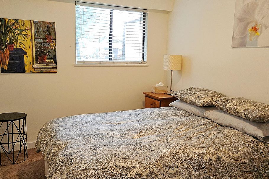 2214 W 14th Avenue Vancouver, BC - 10