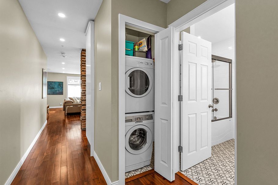 4 2535 W 6th Avenue Vancouver, BC - 33