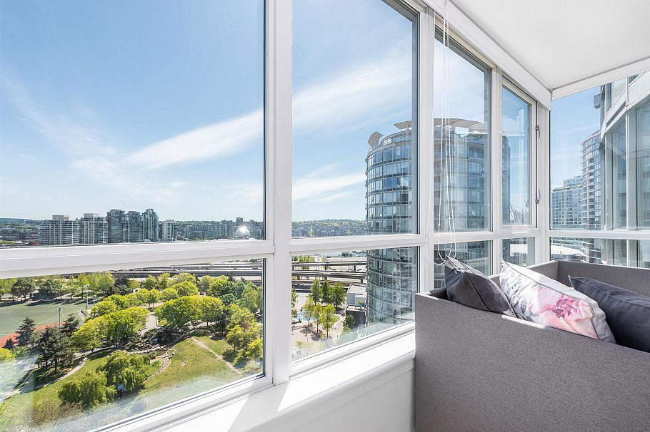 2208 63 KEEFER PLACE, Vancouver BC V6B 6N6 Vancouver, BC - 6