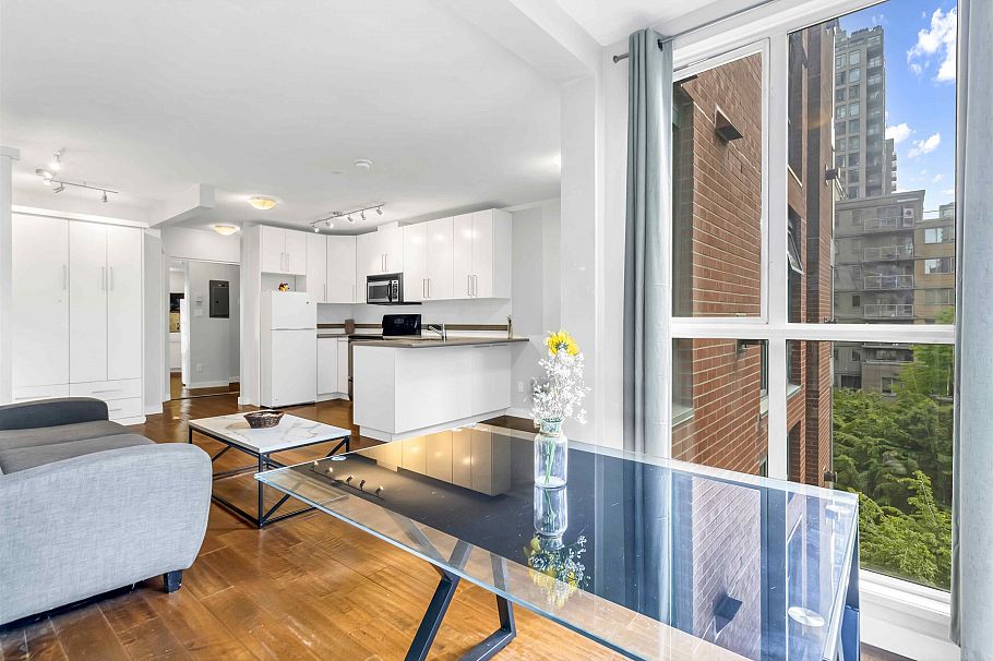 710 939 Homer Street Vancouver, BC - 10