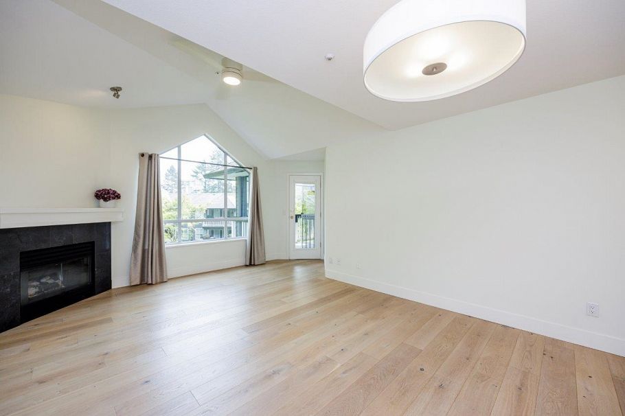 302 1133 E 29th Street North Vancouver, BC - 9