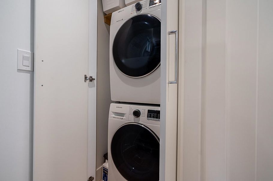 4756 Duchess Street Vancouver, BC - 24