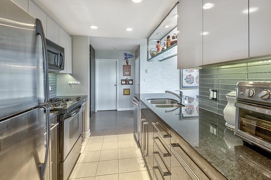 1207 1408 Strathmore Mews Vancouver, BC - 14