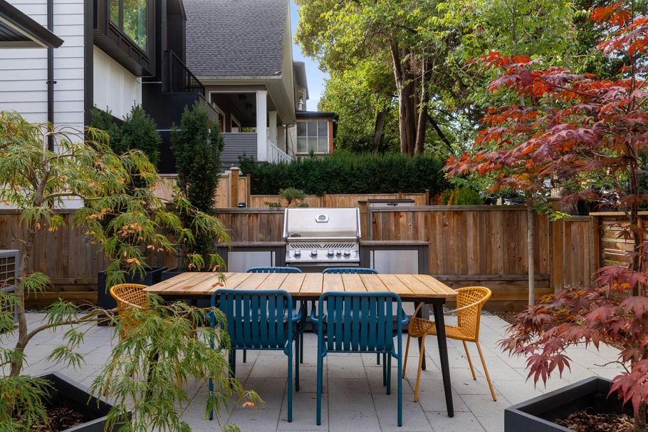 1 938 E 10th Avenue Vancouver, BC - 33