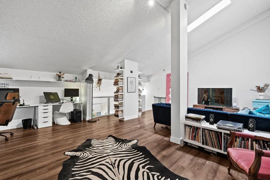 310 1549 Kitchener Street Vancouver, BC - 29