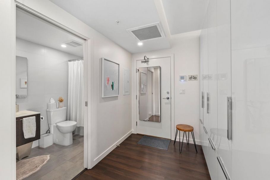 608 285 E 10th Avenue Vancouver, BC - 16