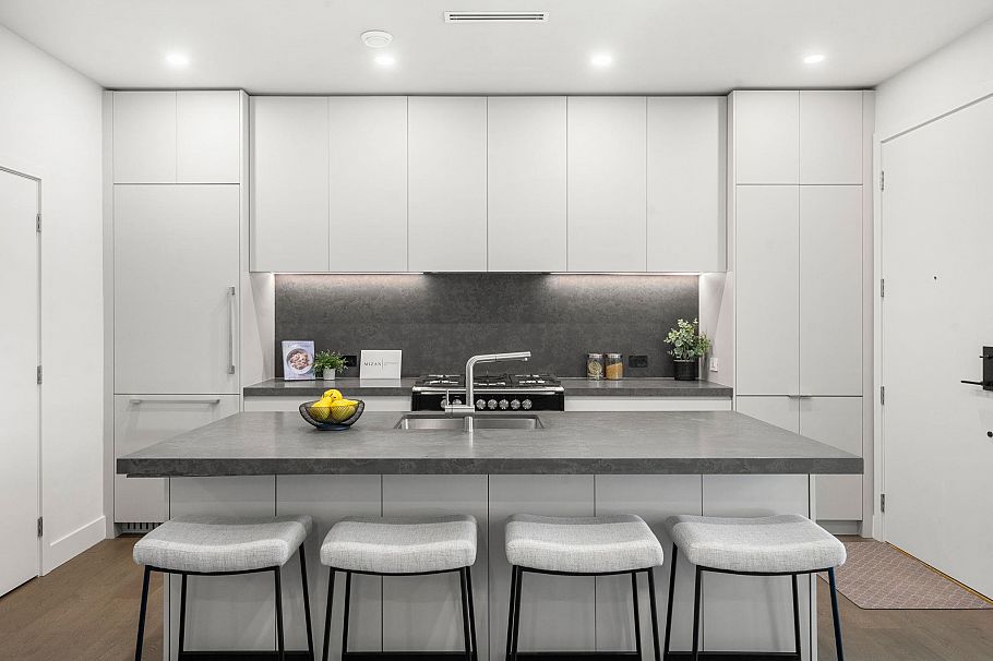 1 638 E 46th Avenue Vancouver, BC - 13