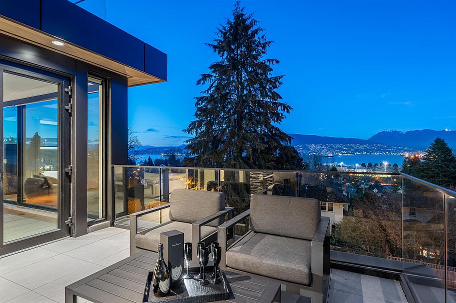 4346 Locarno Crescent Vancouver, BC - 23